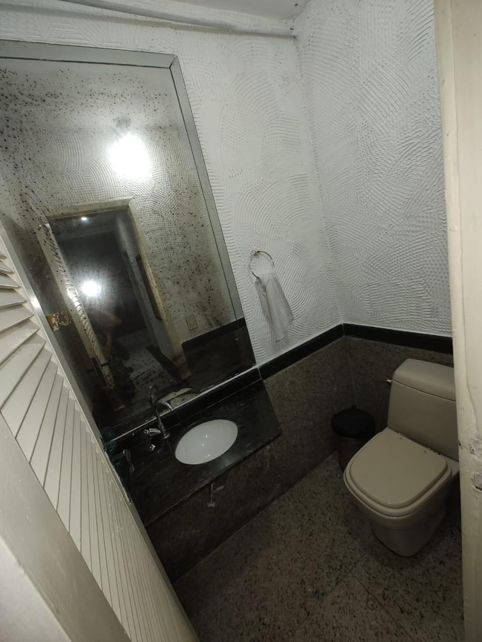 Apto Copacabana, 3 Quartos, 1 Quadra Da Praia, Posto 5 * Rio de Janeiro